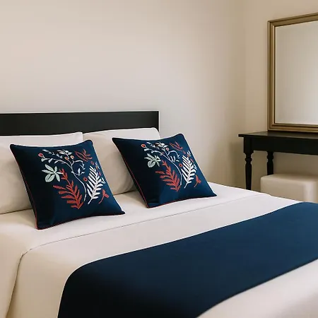 Center Cosy Three Beds 아파트